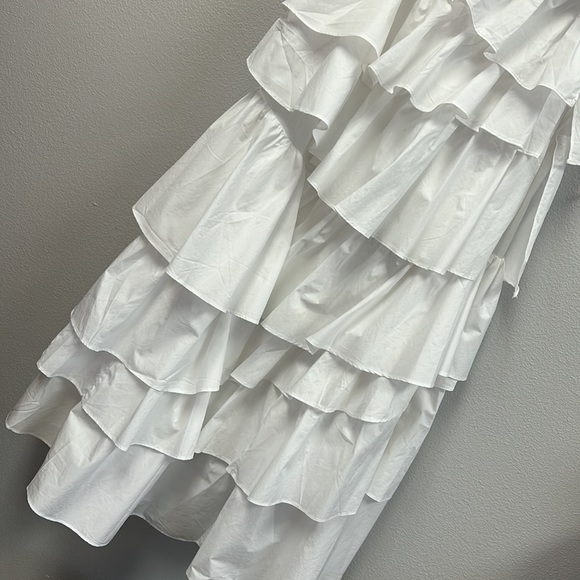 Ariadne Gown - Picture 5 of 7